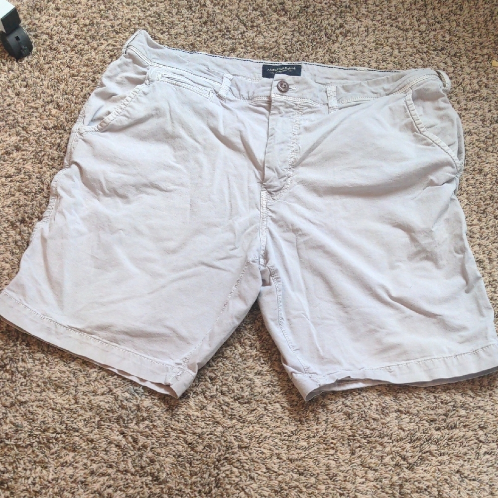 Men's Gray Shorts
